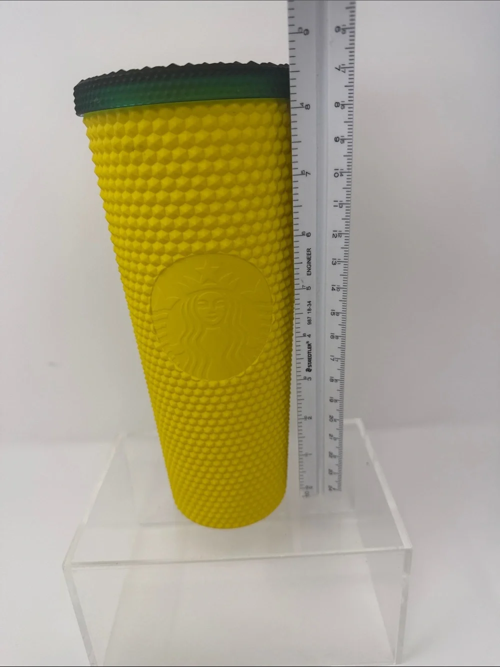 Starbucks Hawaii Pineapple 2020 Exclusive Edition Cold Cup Studded Venti 24oz